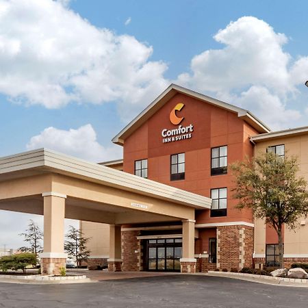 Comfort Inn & Suites Shawnee North Near I-40 Extérieur photo